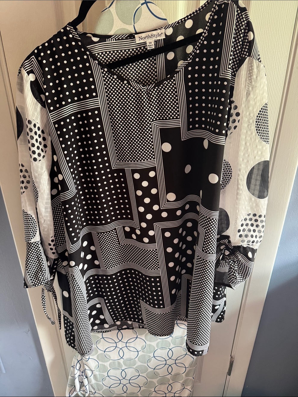 NorthStyle Black & White Mixed Dot Patchwork Tunic